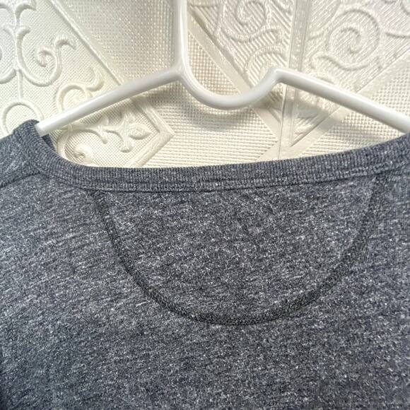 LUcky Brand Men shirt Size Medium long sleeve Gray Henley? buttons California - Picture 5 of 8